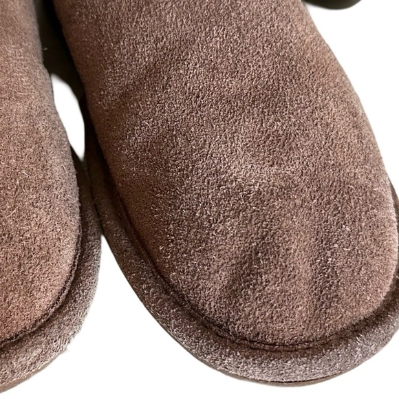 BearPaw Brown Cream Boots Women’s Size 6. - Picture 11 of 15